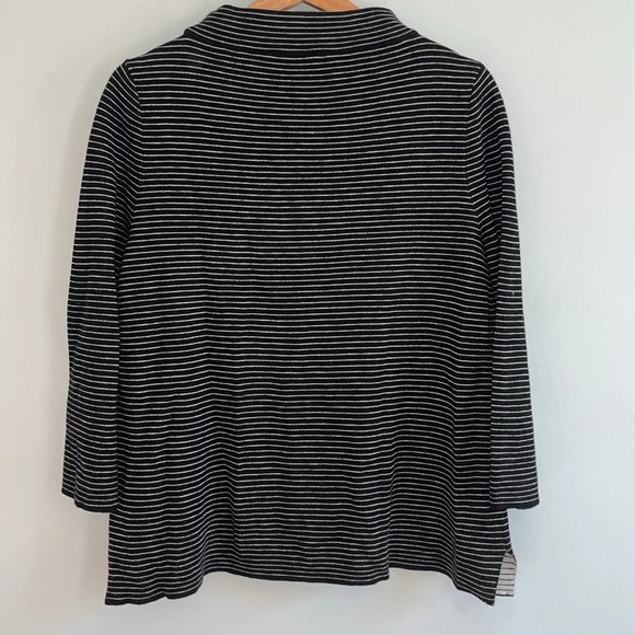 Loft Women’s Medium mock neck 3/4 sleeve black with stripes lightweight sweater - Picture 6 of 6